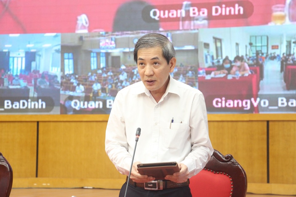 Các ứng cử viên đại biểu HĐND TP Hà Nội khoá XVI tiếp xúc cử tri quận Ba Đình - Ảnh 6
