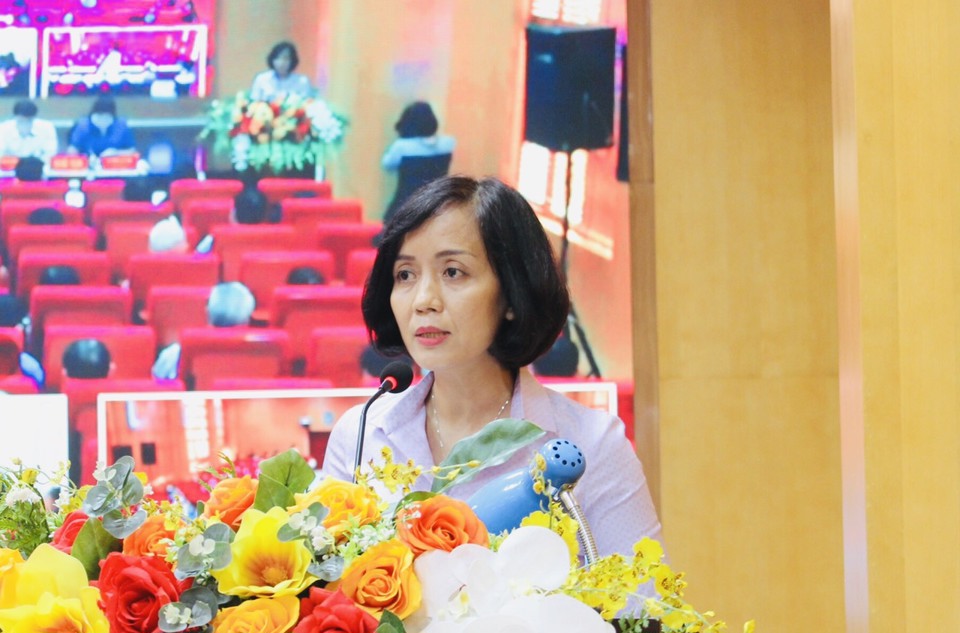 Phó Chủ tịch UBND TP Dương Đức Tuấn và các ứng viên đại biểu HĐND TP khóa XVI tiếp xúc cử tri quận Hai Bà Trưng - Ảnh 6