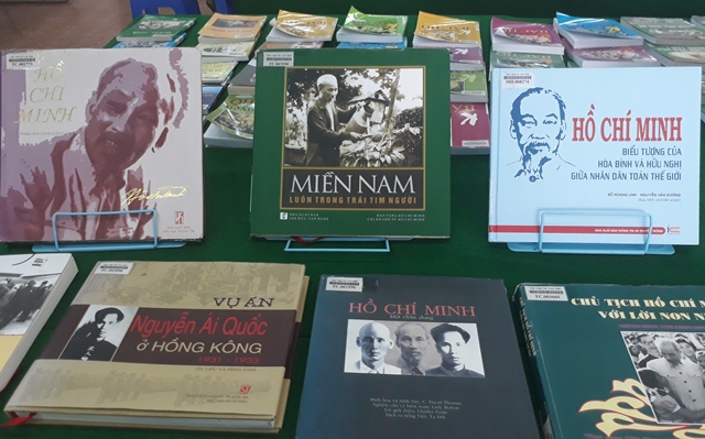 2 bộ tem về cuộc đời và sự nghiệp Chủ tịch Hồ Chí Minh - Ảnh 7
