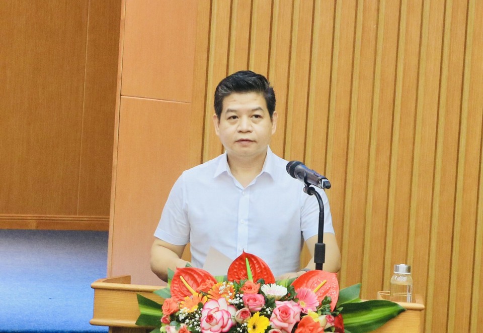 Trưởng Ban Tuyên giáo Thành ủy Bùi Huyền Mai và các ứng viên đại biểu HĐND TP khoá XVI tiếp xúc cử tri quận Thanh Xuân - Ảnh 6