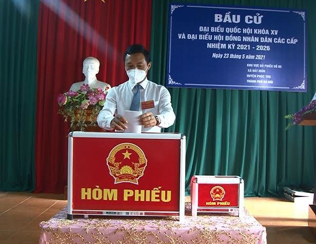 Hơn 133.000 cử tri huyện Phúc Thọ hân hoan đi bầu cử - Ảnh 1