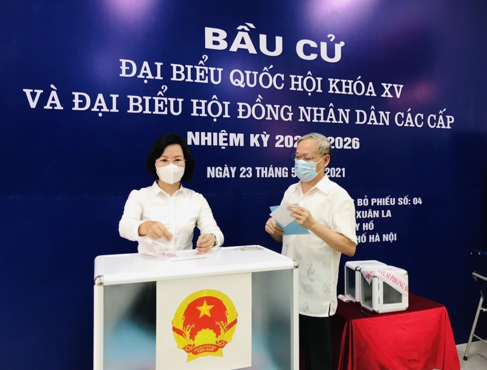 [Ảnh] Lãnh đạo thành phố Hà Nội đi bầu cử - Ảnh 8