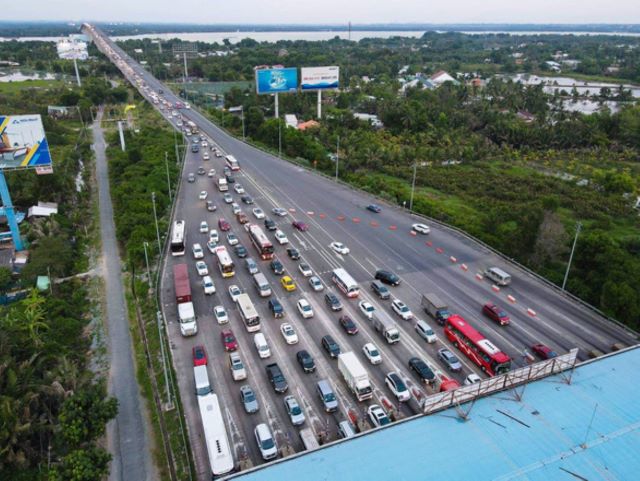 170 xe máy cố tình đi vào cao tốc TP Hồ Chí Minh - Long Thành - Dầu Giây - Ảnh 1
