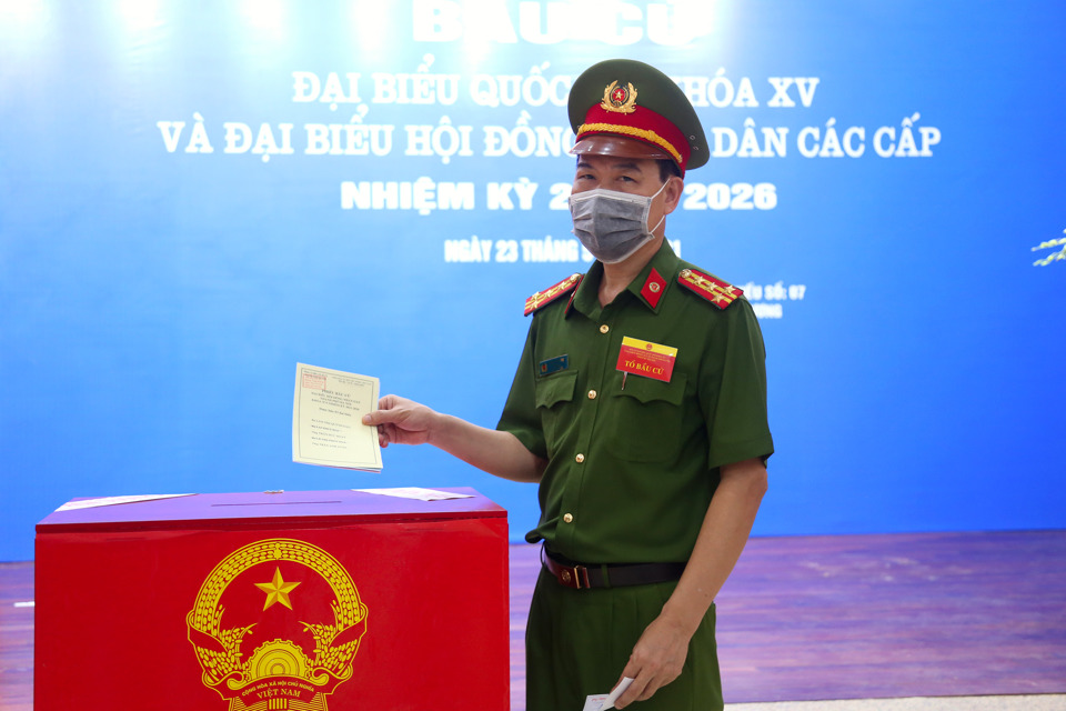 Hà Nội: Những “cử tri đặc biệt” bỏ phiếu trong Trại tạm giam số 1 - Ảnh 4
