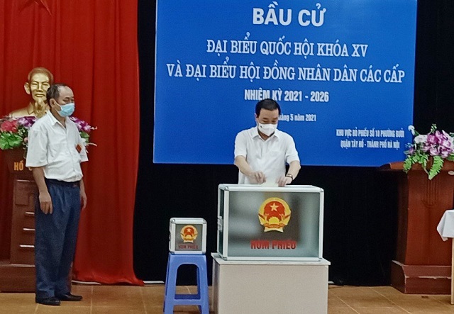 Hơn 5,4 triệu cử tri Thủ đô Hà Nội náo nức đi bầu cử đại biểu Quốc hội và HĐND các cấp nhiệm kỳ 2021 - 2026 - Ảnh 74