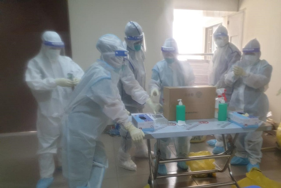1.252 bệnh nhân ở Bệnh viện dã chiến số 2, TP Hồ Chí Minh được xuất viện - Ảnh 1