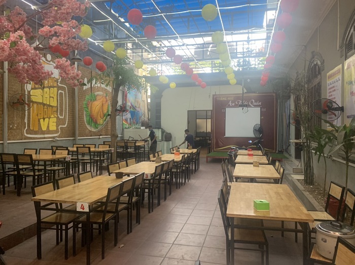 Huyện Quốc Oai: Hàng quán trầm lắng trong ngày đầu mở cửa đón khách trở lại - Ảnh 3