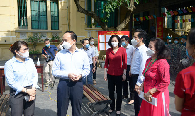 Diễn tập phòng, chống dịch bệnh phục vụ bầu cử tại quận Hoàn Kiếm - Ảnh 1