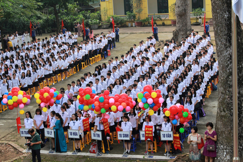 Hà Nội: Hơn 1,8 triệu học sinh náo nức dự lễ khai giảng năm học mới - Ảnh 23