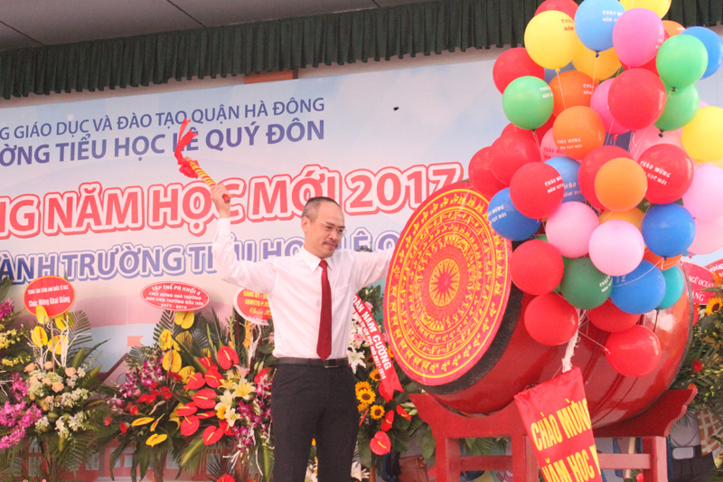 Hà Nội: Hơn 1,8 triệu học sinh náo nức dự lễ khai giảng năm học mới - Ảnh 27
