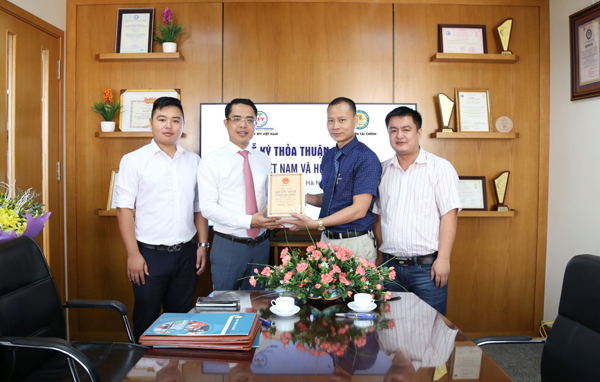 EFY Việt Nam hỗ trợ tạo ra nguồn nhân lực chất lượng cao - Ảnh 1
