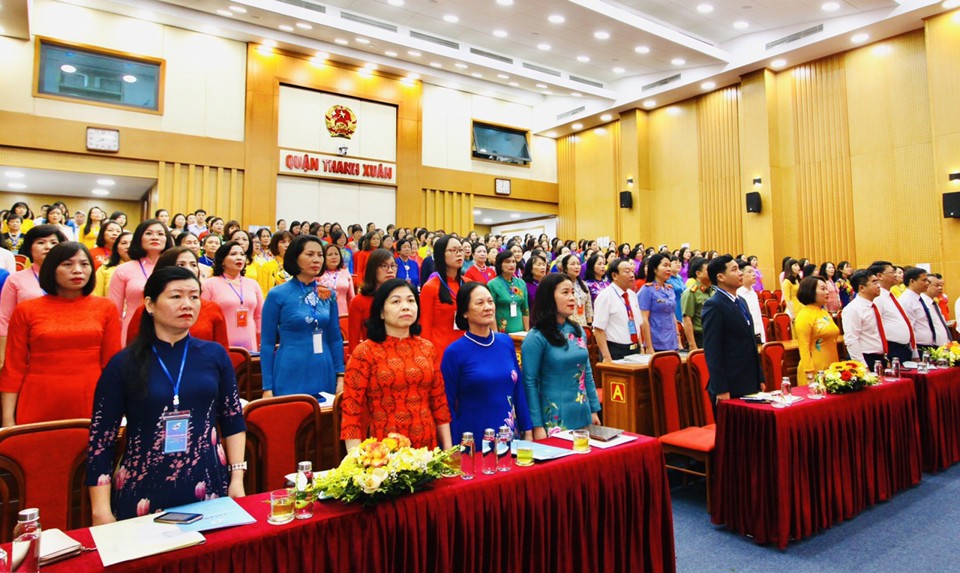 Đồng chí Trịnh Thị Hồng Thủy tái đắc cử Chủ tịch Hội LHPN quận Thanh Xuân - Ảnh 1