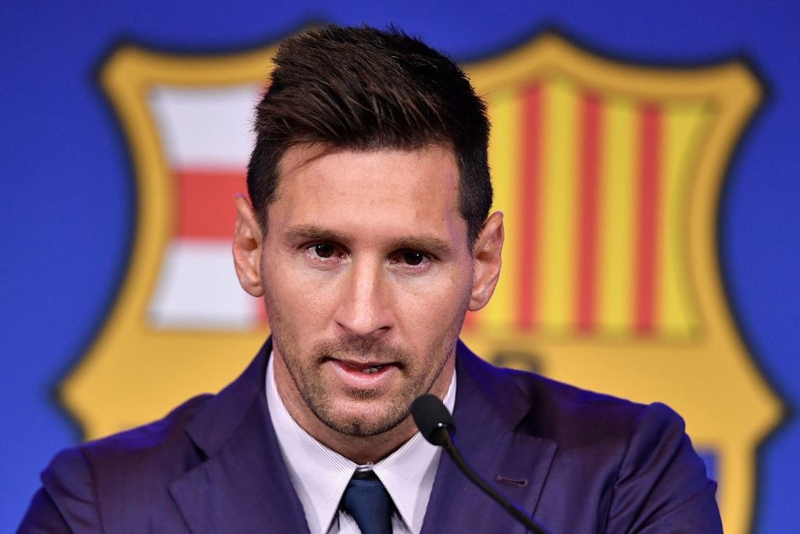Messi rơi nước mắt khi nói lời chia tay Barcelona - Ảnh 1