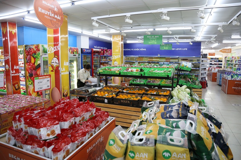 [Ảnh] Hà Nội: Các siêu thị đầy ắp hàng hóa phục vụ người dân - Ảnh 6