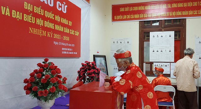 Hơn 5,4 triệu cử tri Thủ đô Hà Nội náo nức đi bầu cử đại biểu Quốc hội và HĐND các cấp nhiệm kỳ 2021 - 2026 - Ảnh 111