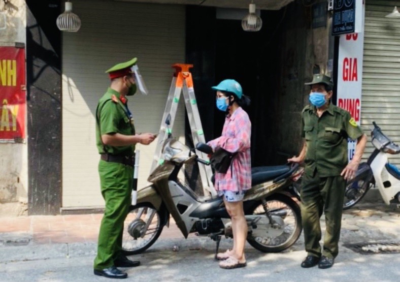 Quận Thanh Xuân: Xử phạt 53 triệu đồng vi phạm phòng, chống dịch Covid-19 - Ảnh 5