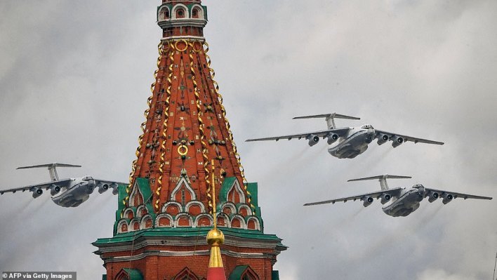 Choáng ngợp hình ảnh Nga tổng duyệt lễ duyệt binh kỷ niệm 76 năm Ngày Chiến thắng phát-xít 9/5 - Ảnh 9
