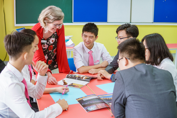 Quỹ vì Tầm vóc Việt tặng học bổng trị giá hàng tỷ đồng tại TH School - Ảnh 2