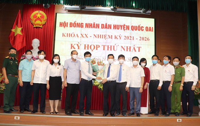 Ông Nguyễn Trường Sơn tái đắc cử chức danh Chủ tịch UBND huyện Quốc Oai nhiệm kỳ 2021-2026 - Ảnh 2