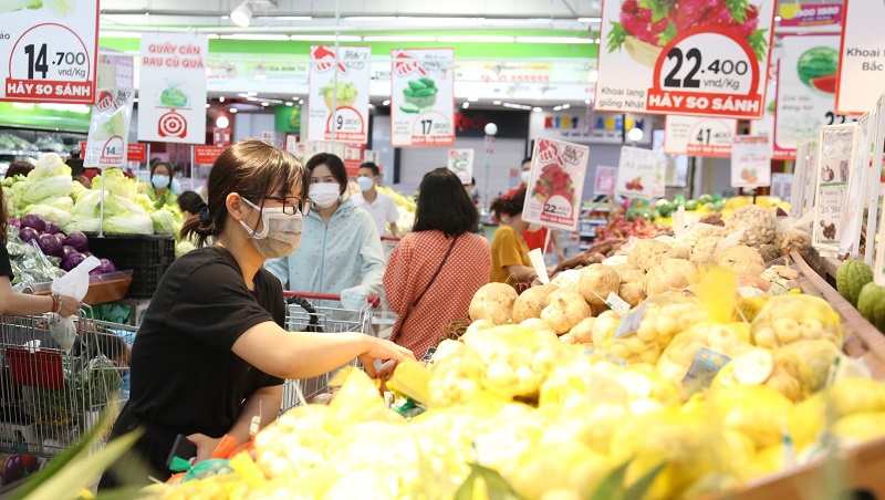 [Ảnh] Hà Nội: Các siêu thị đầy ắp hàng hóa phục vụ người dân - Ảnh 9