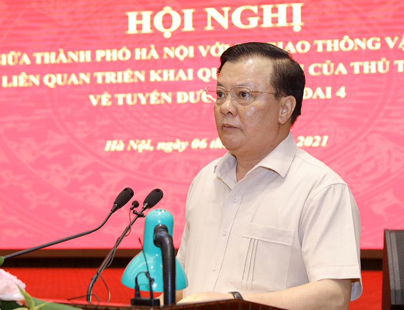 Bí thư Thành ủy Hà Nội Đinh Tiến Dũng:  Giữ vững thành quả, kiên trì bảo vệ từng “pháo đài” chống dịch - Ảnh 1