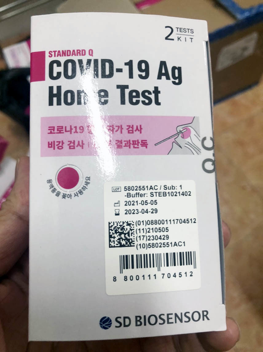 Quản lý thị trường Hà Nội phát hiện 800 bộ kit test Covid-19 không nguồn gốc - Ảnh 2