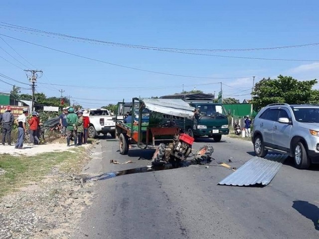 Tai nạn giao thông mới nhất hôm nay 10/5: Xe đưa đón công nhân va chạm xe đạp điện, một học sinh nguy kịch - Ảnh 3