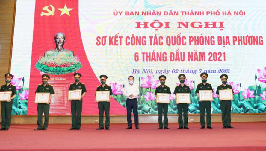 Xây dựng thế trận quốc phòng toàn dân theo hướng ''vững toàn diện, mạnh trọng điểm'' - Ảnh 1