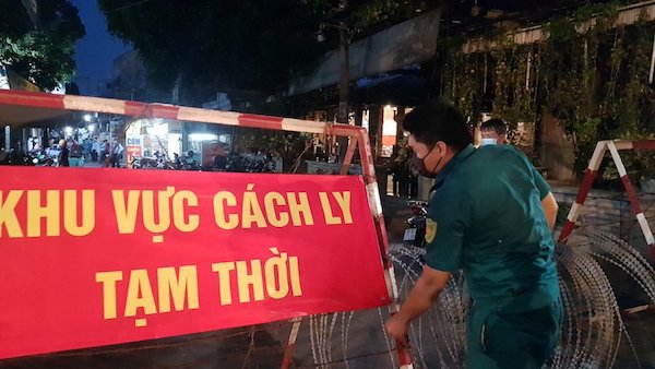 TP Hồ Chí Minh: Phát hiện 4 ca nghi mắc Covid-19, phong tỏa một hẻm ở quận Gò Vấp - Ảnh 1