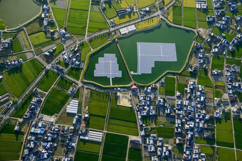 Nhà máy điện mặt trời xây trên sân golf, đập nước ở Nhật Bản - Ảnh 6