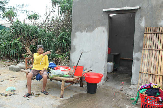 Thắt lòng "khúc ruột" miền Trung tan hoang sau siêu bão - Ảnh 15