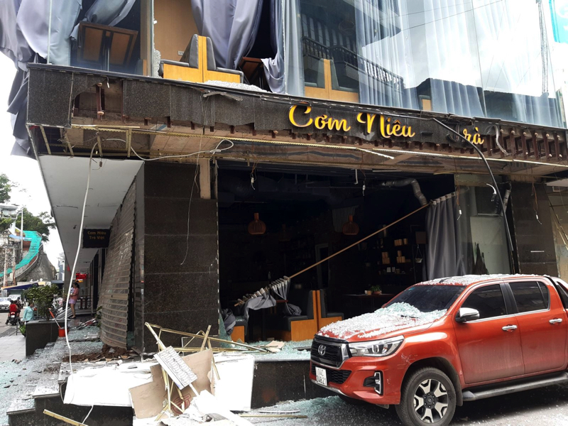 Quảng Ninh: Nổ lớn ở nhà hàng, 1 người bị thương - Ảnh 1