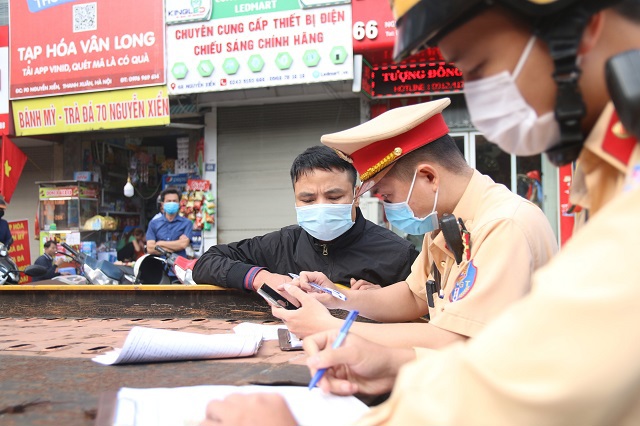 Hà Nội: CSGT huy động tối đa quân số đảm bảo an toàn giao thông trong dịp nghỉ lễ 30/4-1/5 - Ảnh 1