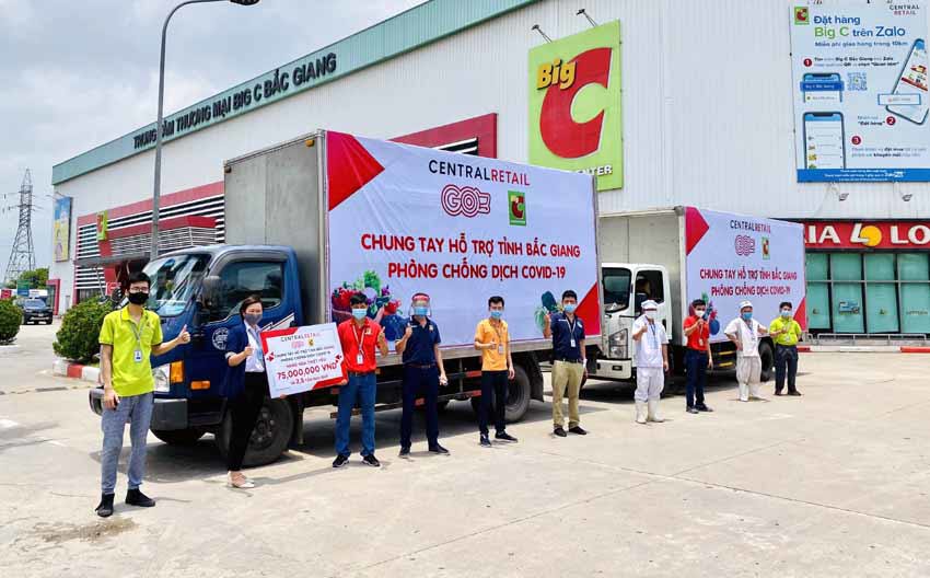 Central Retail Việt Nam trao tặng hàng hóa thiết yếu cho tỉnh Bắc Giang và Vĩnh Phúc - Ảnh 1