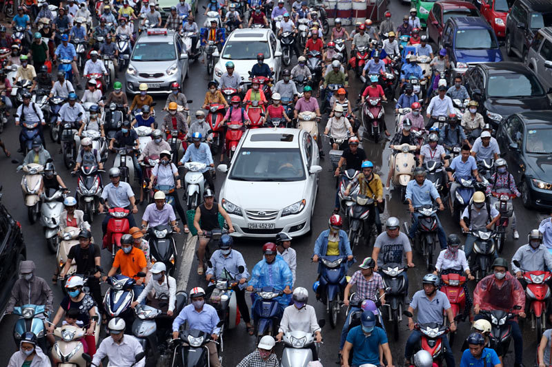 Hà Nội: Dừng hoạt động xe máy trên địa bàn các quận vào năm 2030 - Ảnh 1