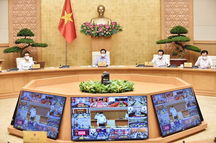 Thủ tướng Phạm Minh Chính triệu tập hội nghị trực tuyến toàn quốc "chống dịch như chống giặc" - Ảnh 1