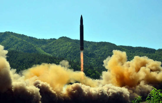 Nga, Pháp lên án mạnh mẽ vụ phóng tên lửa của Triều Tiên - Ảnh 1