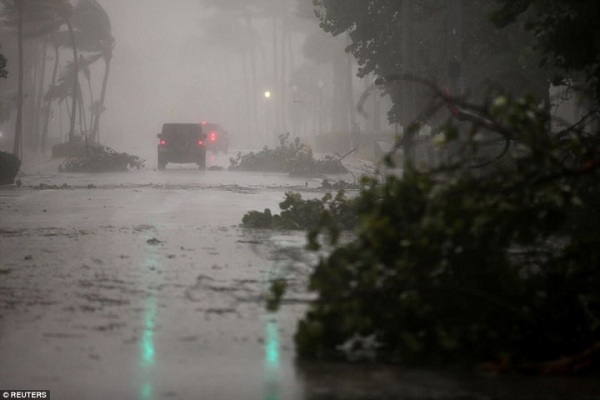 Việt Nam gửi điện thăm hỏi Cuba sau siêu bão Irma - Ảnh 1