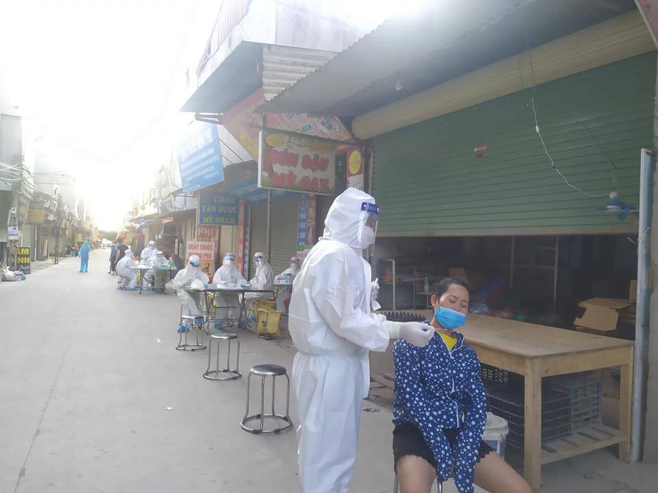 Bắc Giang: Gia tăng lây nhiễm Covid-19 trong cộng đồng tại các khu vực cách ly - Ảnh 1