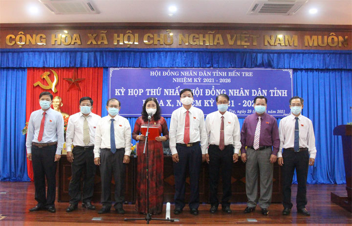 Bà Hồ Thị Hoàng Yến giữ chức vụ Chủ tịch HĐND tỉnh Bến Tre - Ảnh 1