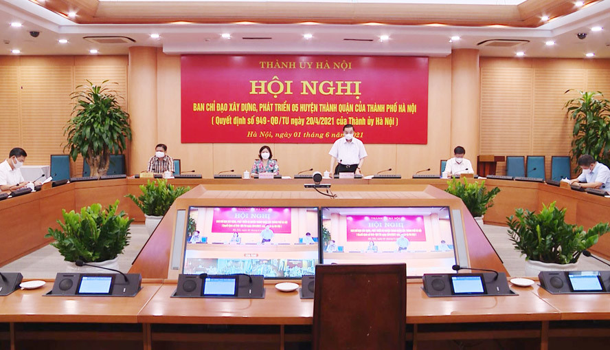 Chủ tịch UBND TP Hà Nội Chu Ngọc Anh: Phát triển 5 huyện thành quận là nhiệm vụ quan trọng trong giai đoạn 2021-2025 - Ảnh 1