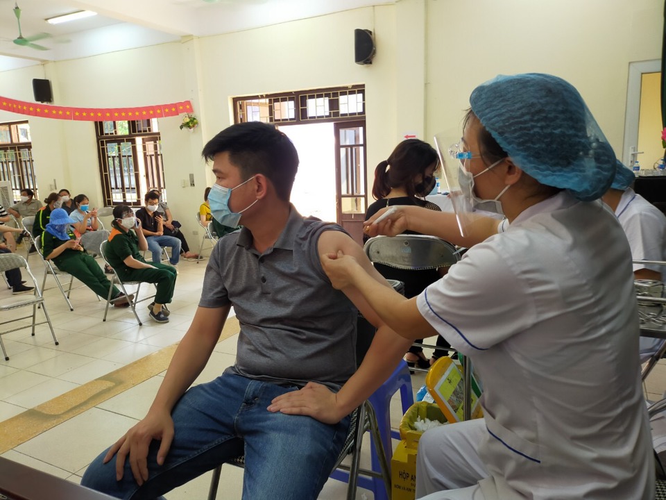 8 tỉnh triển khai tiêm vaccine chậm, Bộ Y tế yêu cầu chấn chỉnh ngay - Ảnh 2
