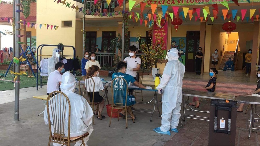 Gần 26.000 cán bộ y tế, sinh viên y, dược sẵn sàng đến Bắc Giang, Bắc Ninh chống dịch - Ảnh 1