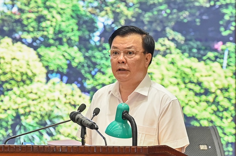 Thủ tướng Phạm Minh Chính làm việc với TP Hà Nội về công tác phòng chống dịch Covid-19 và tình hình phát triển kinh tế xã hội - Ảnh 2