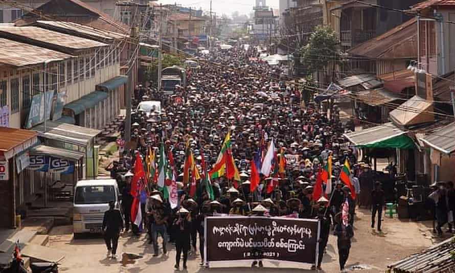 Biểu tình đổ máu trở lại ở Myanmar - Ảnh 1