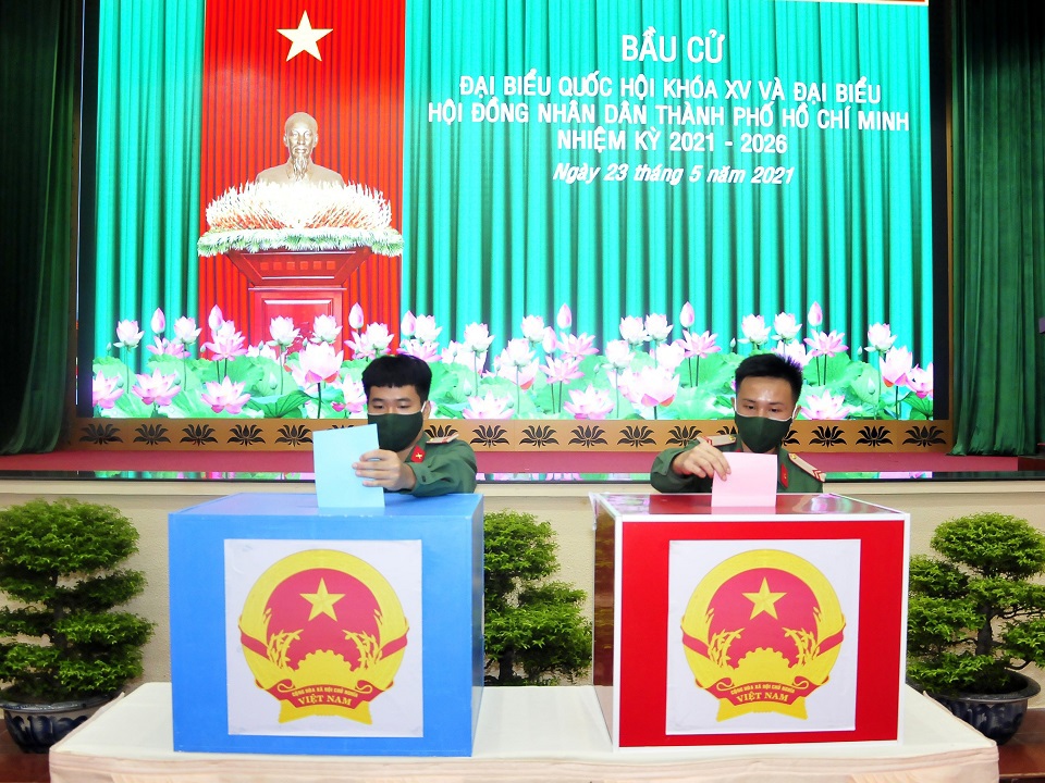 Cán bộ, chiến sĩ Bộ Tư lệnh TP Hồ Chí Minh nô nức đi bầu cử - Ảnh 6