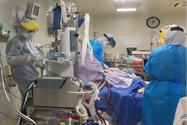 3 bệnh nhân Covid-19 cao tuổi ở Bắc Ninh và TP Hồ Chí Minh tử vong - Ảnh 1