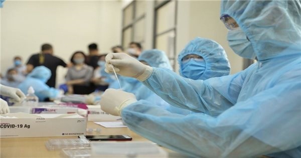 Nam Định, Đà Nẵng và Khánh Hòa ghi nhận 8 bệnh nhân nhập cảnh mắc Covid-19 - Ảnh 1