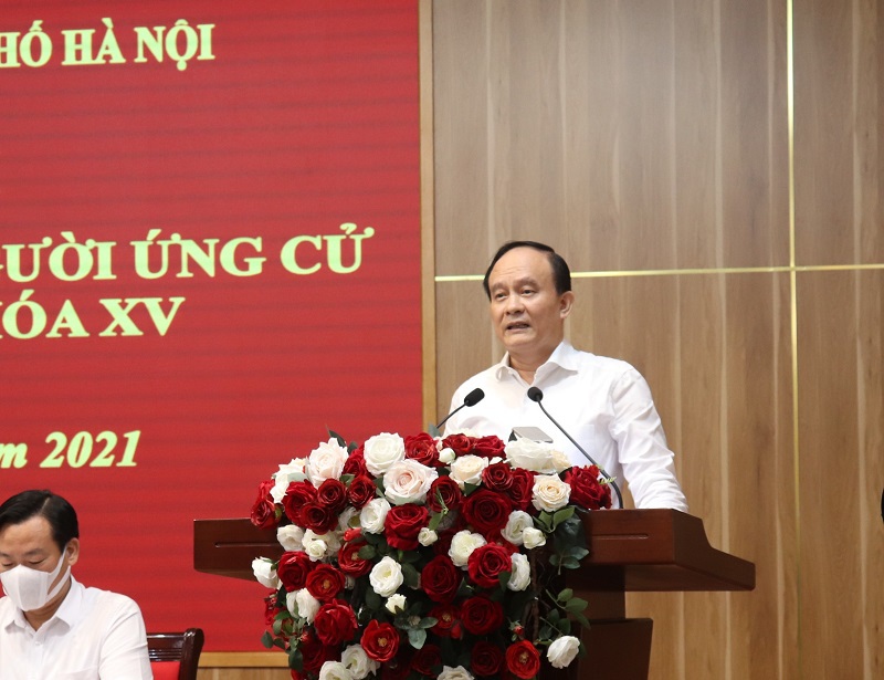 Chủ tịch HĐND TP Nguyễn Ngọc Tuấn cùng các ứng cử viên đại biểu Quốc hội khóa XV tiếp xúc cử tri quận Cầu Giấy - Ảnh 2