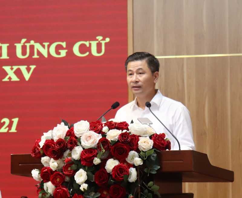 Chủ tịch HĐND TP Nguyễn Ngọc Tuấn cùng các ứng cử viên đại biểu Quốc hội khóa XV tiếp xúc cử tri quận Cầu Giấy - Ảnh 4
